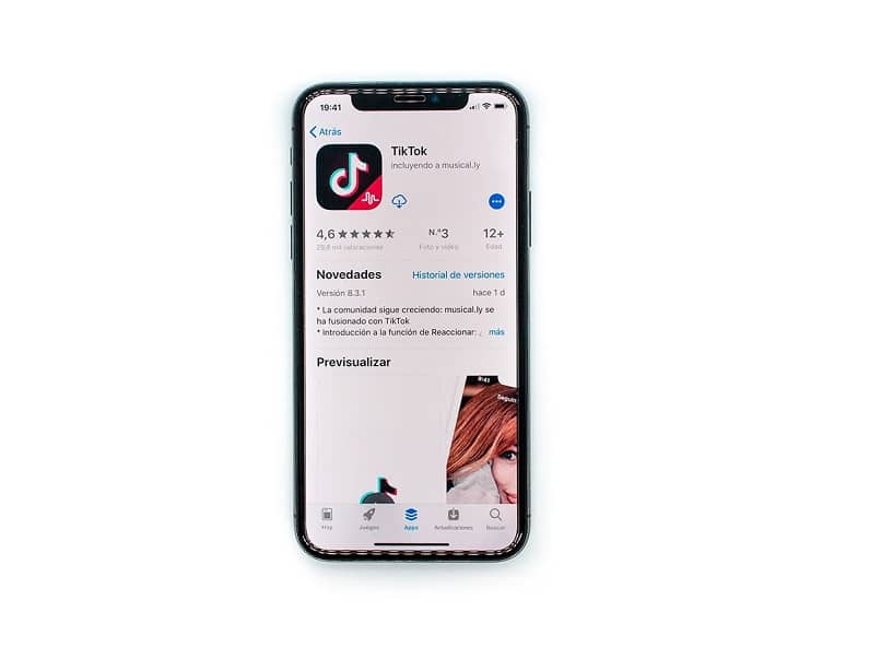 Why won't TikTok let me record videos and how to fix it? Easily