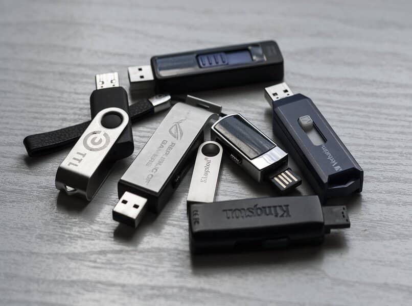bootable usb drives to install windows 10